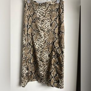 Midi skirt